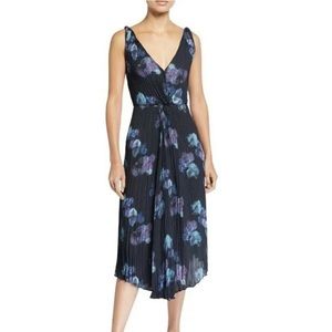 NWT Vince Painted Floral Twist Front Dress Size 10